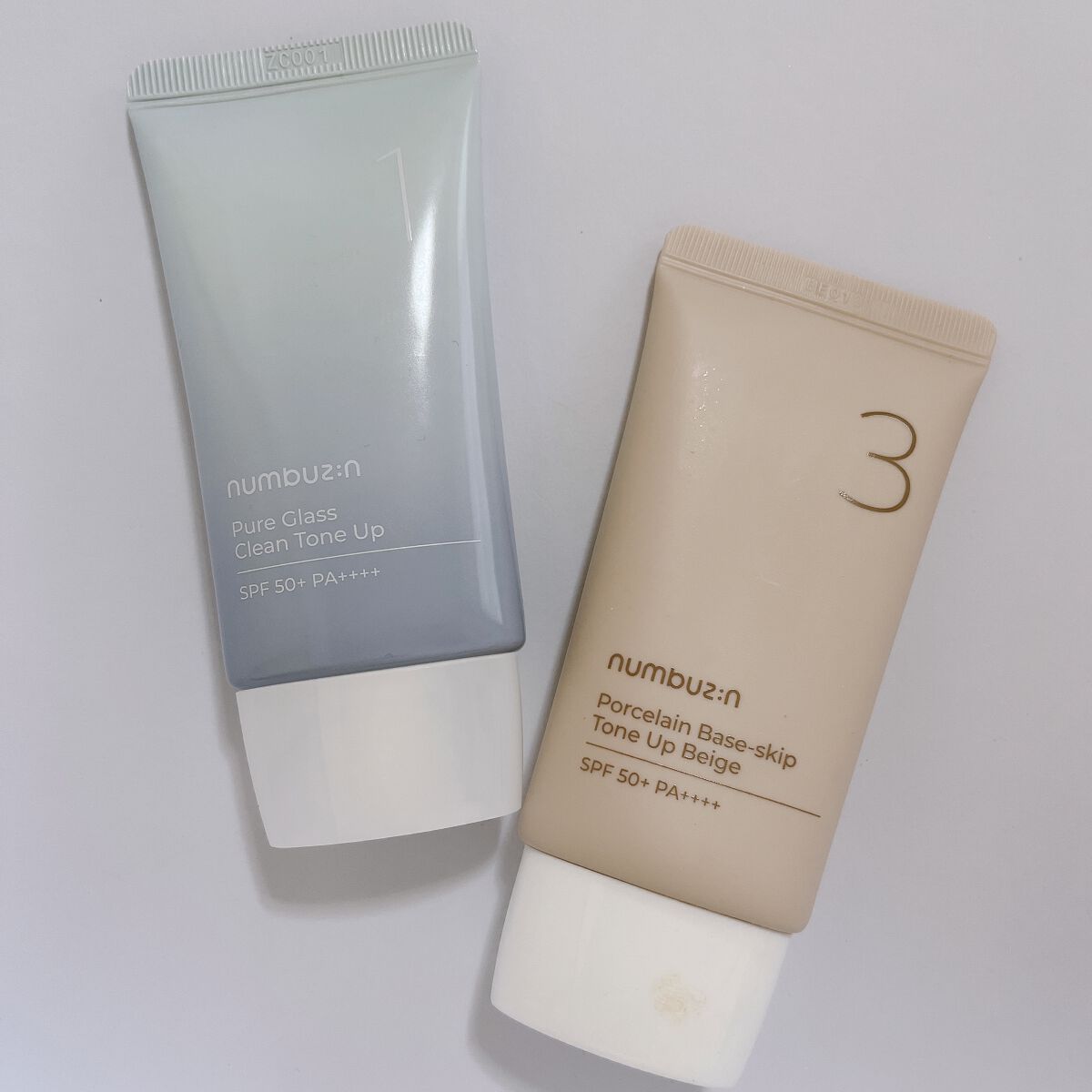 ナンバーズインが最高すぎる

numbuzin
1番 ガラス玉トーンアップクリーム
3番 ノーファンデ陶器肌トーンアップクリーム

どっちも日焼け止め効果あるのが嬉しい！

1番は本当にガラスみたいにツヤッツヤの滑らか肌になる🫧
内側から