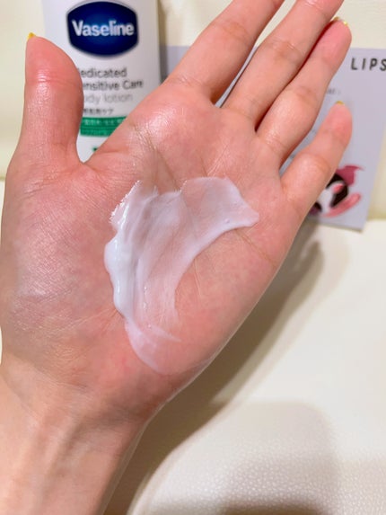 メディケイティッド センシティブケア ボディローション うるおいケア <医薬部外品>/ヴァセリン/ボディローションを使ったクチコミ(3枚目)