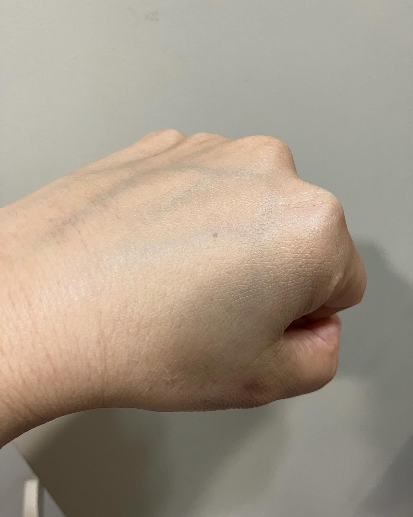 アヤ on LIPS 「ダーマシェア ヴィーガンナチュラルカバー スティックファンデー..」(7枚目)