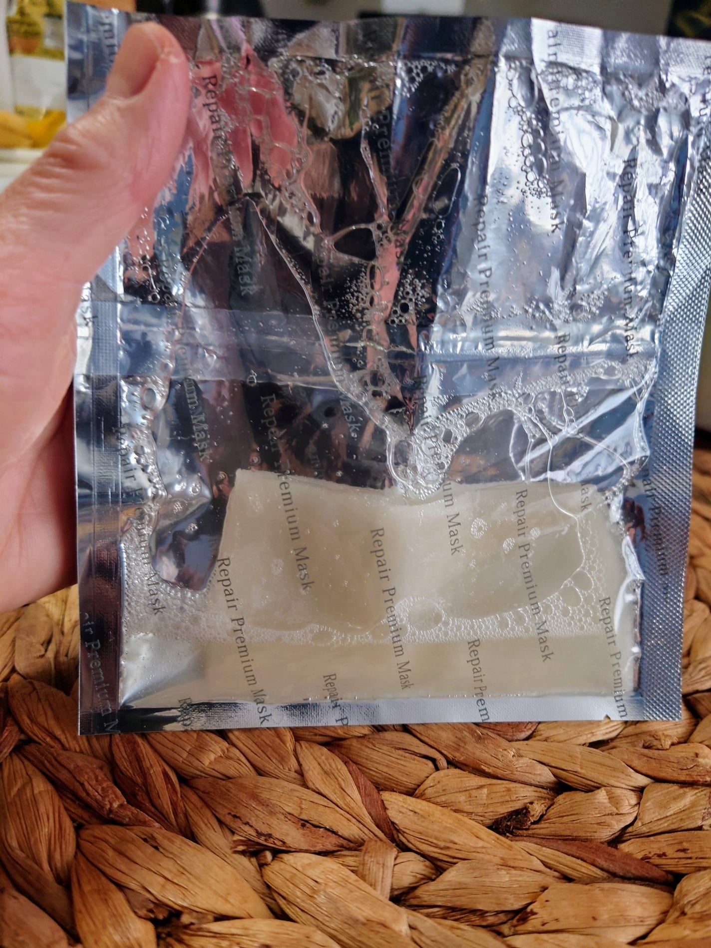 リソウ リペアプレミアムマスク/リソウコーポレーション/シートマスク・パックを使ったクチコミ(5枚目)