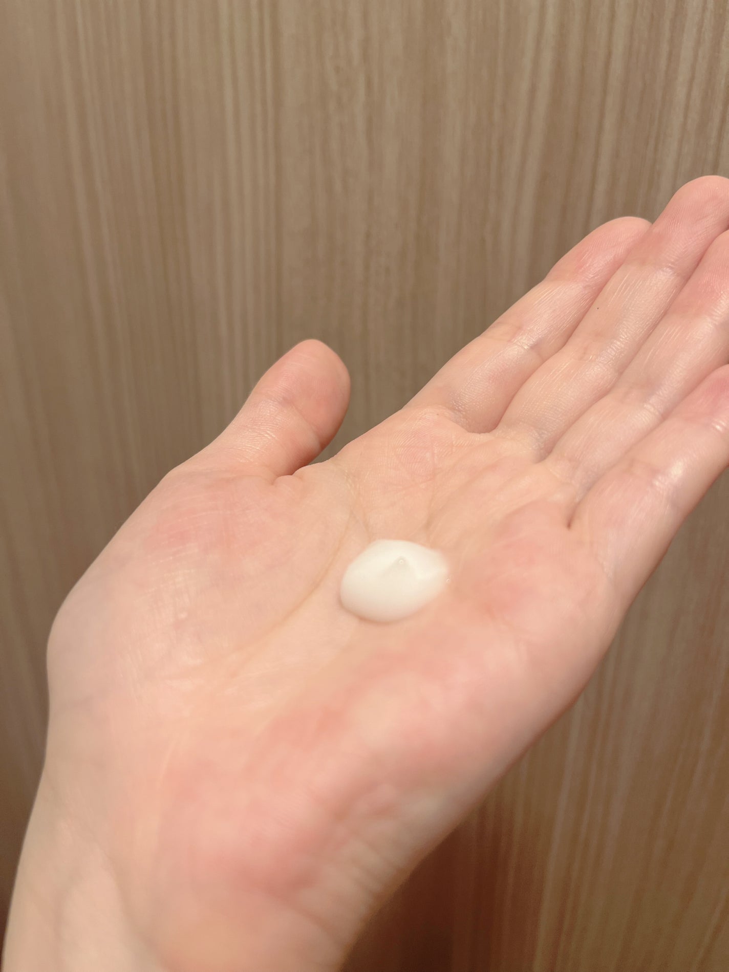 エッセンスインヘアミルク/オルビス/ヘアミルクを使ったクチコミ(2枚目)