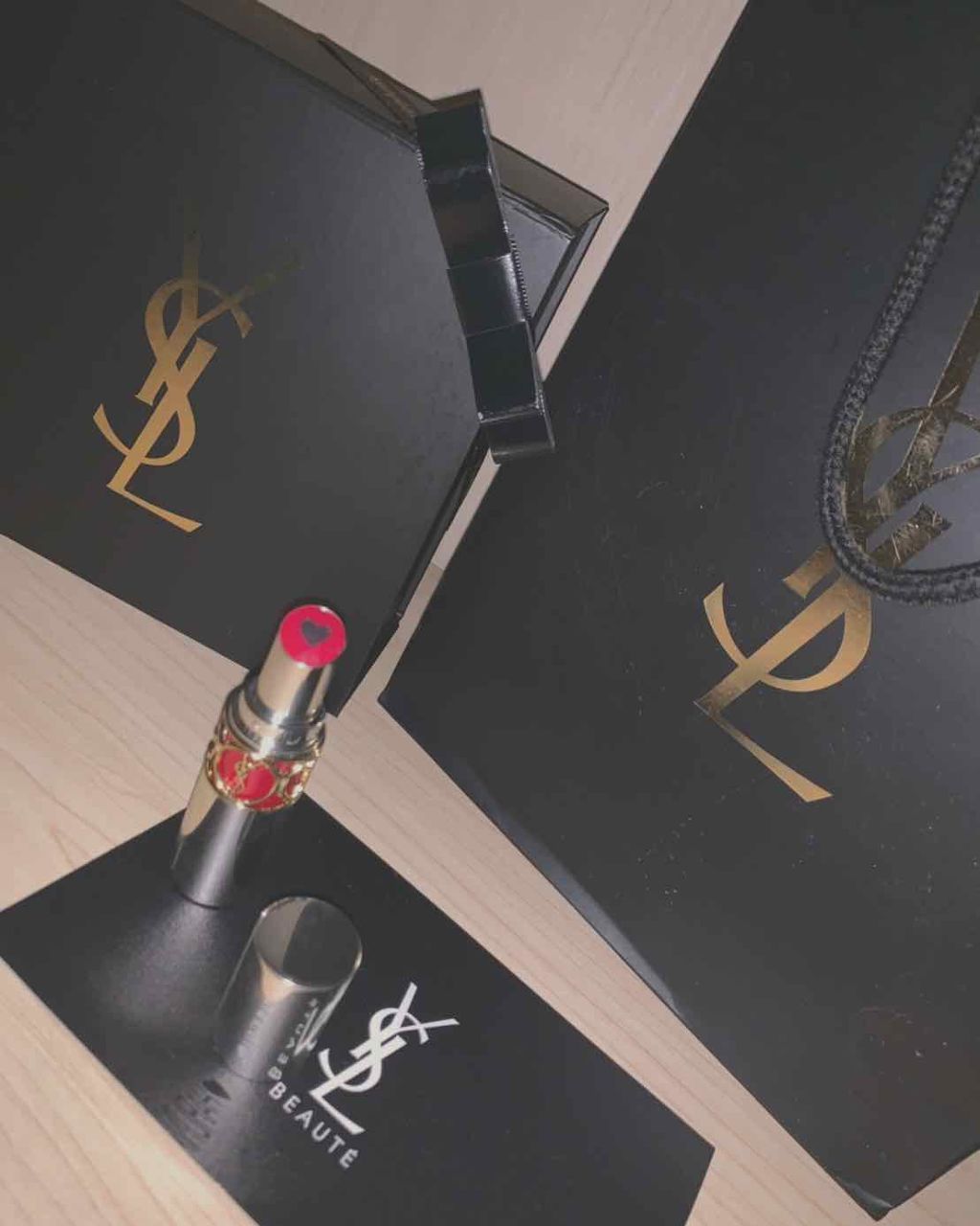 ヴォリュプテ プランプインカラー/YVES SAINT LAURENT BEAUTE/口紅を使ったクチコミ(1枚目)