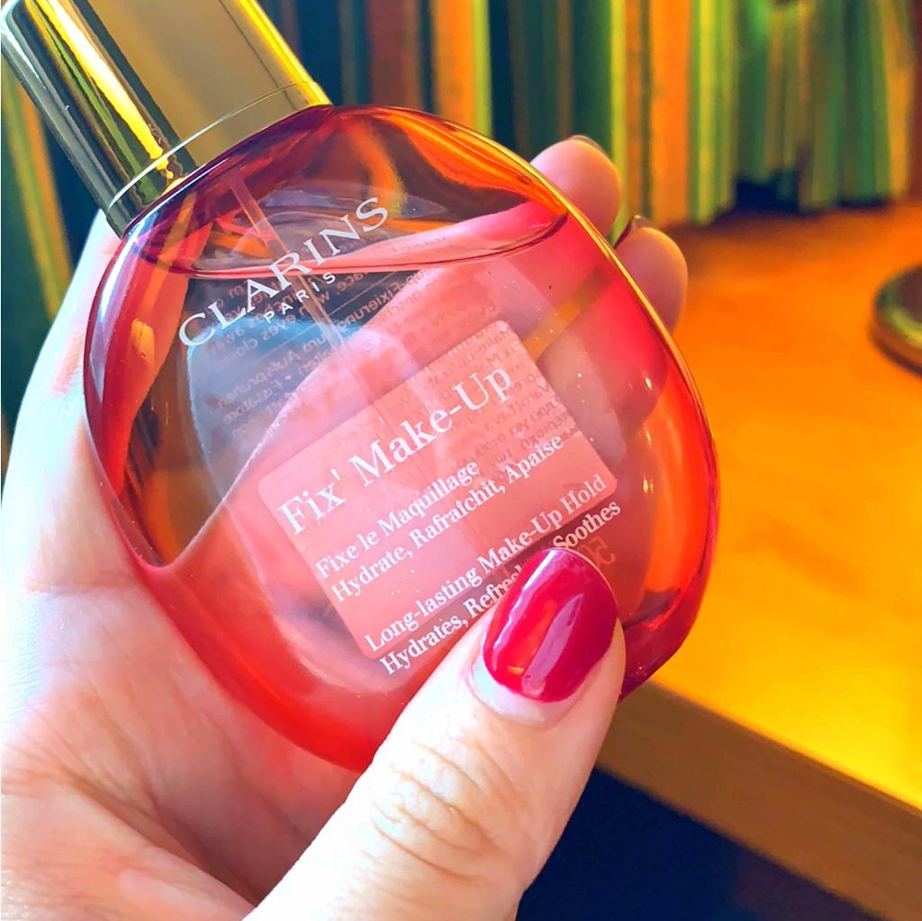 フィックス メイクアップ/CLARINS/ミスト状化粧水を使ったクチコミ(1枚目)