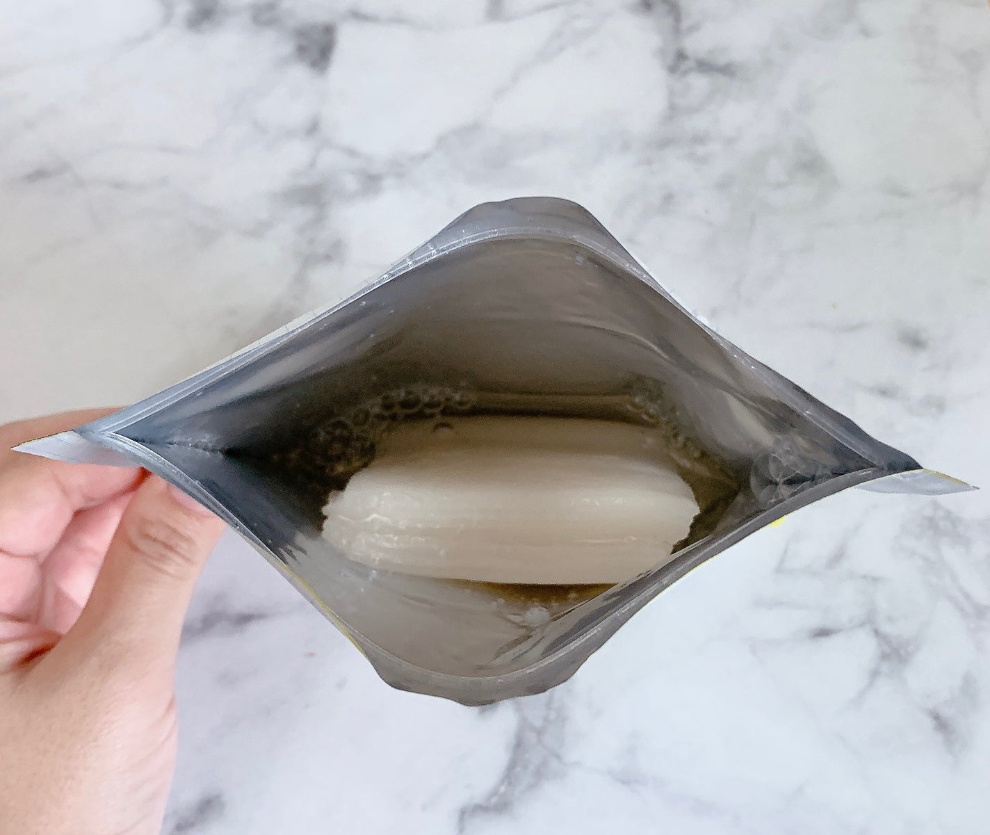 発酵エキスでぷるっぷるに整えるお米のフェイスマスク/からだWelcia・くらしWelcia/シートマスク・パックを使ったクチコミ(4枚目)