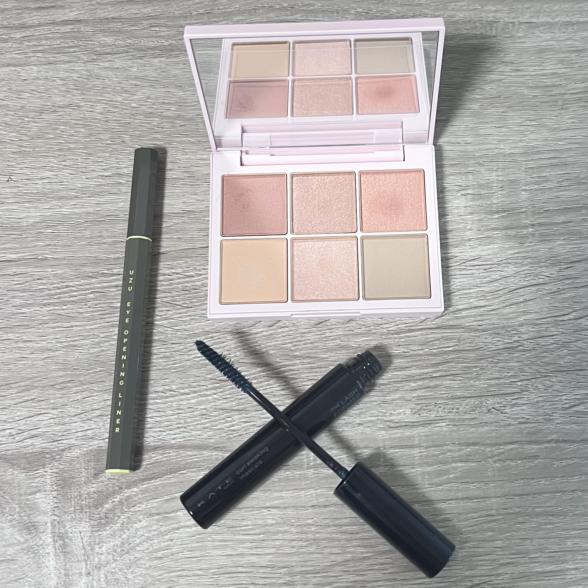 EYE OPENING LINER/UZU BY FLOWFUSHI/アイライナーを使ったクチコミ（1枚目）