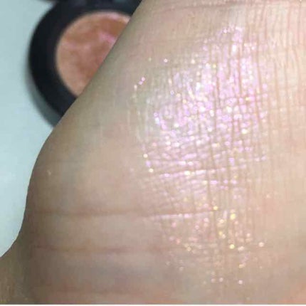 スモール アイシャドウ/M・A・C/単色アイシャドウを使ったクチコミ(3枚目)