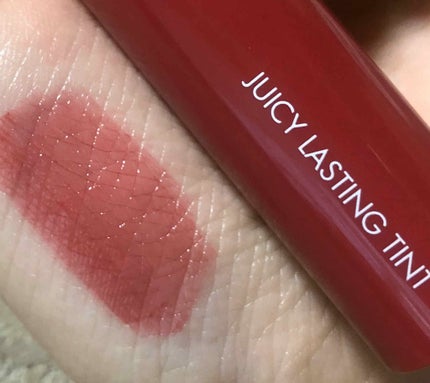 ジューシーラスティングティント/rom&nd/リップティントを使ったクチコミ(2枚目)