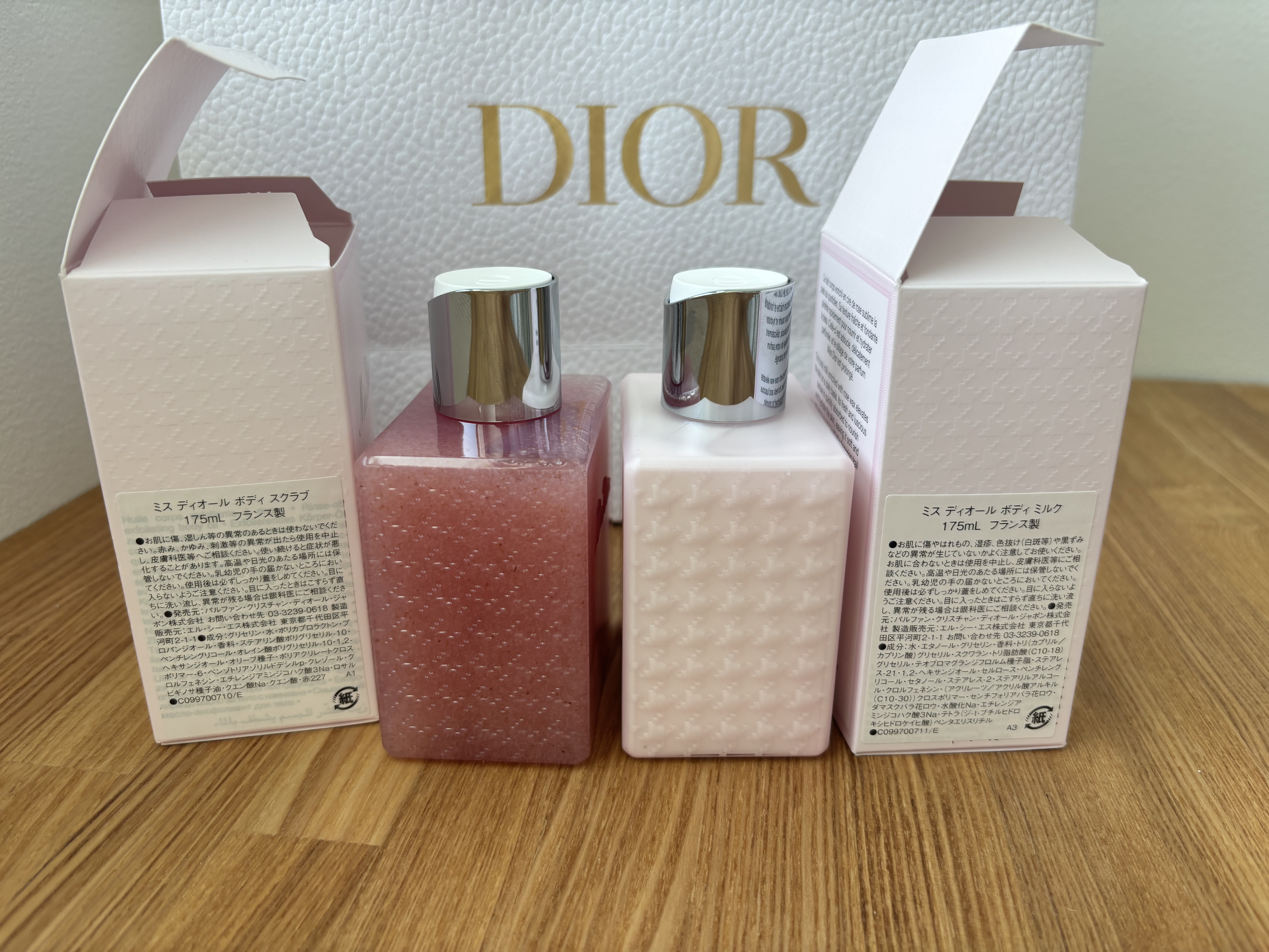 ミス ディオール ボディ ミルク ミス ディオール ボディ ミルク/Dior/ボディミルクを使ったクチコミ（2枚目）