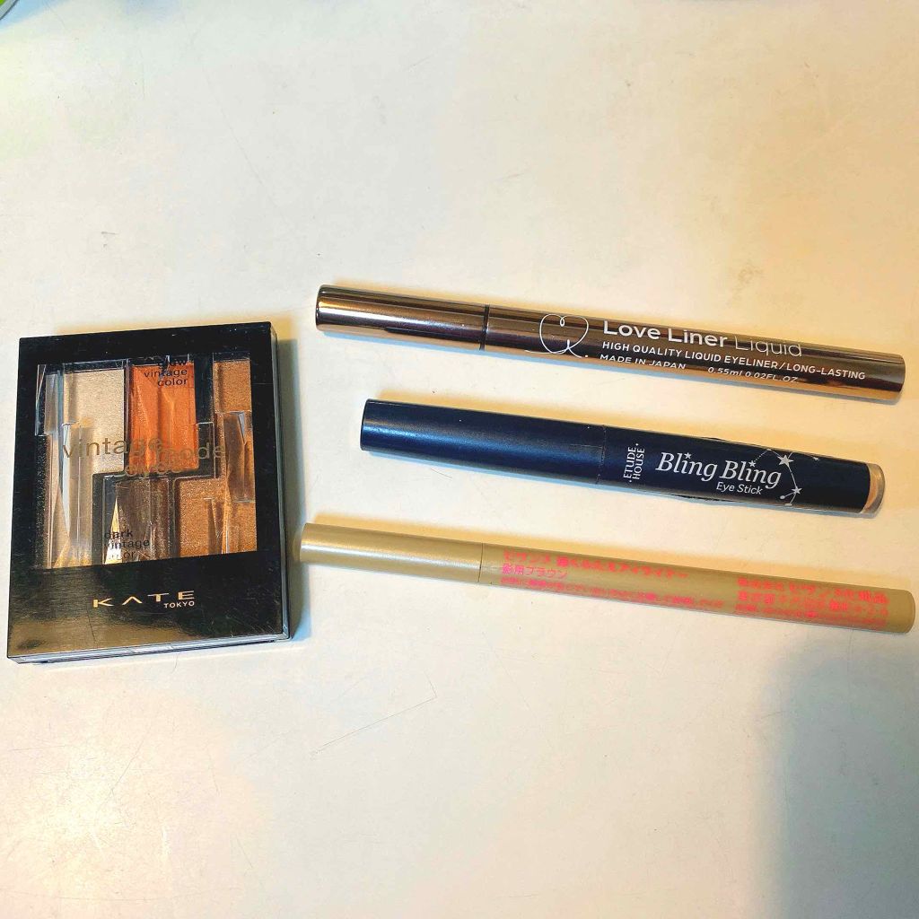 キラキラ アイシャドウ/ETUDE/スティックアイシャドウを使ったクチコミ(3枚目)