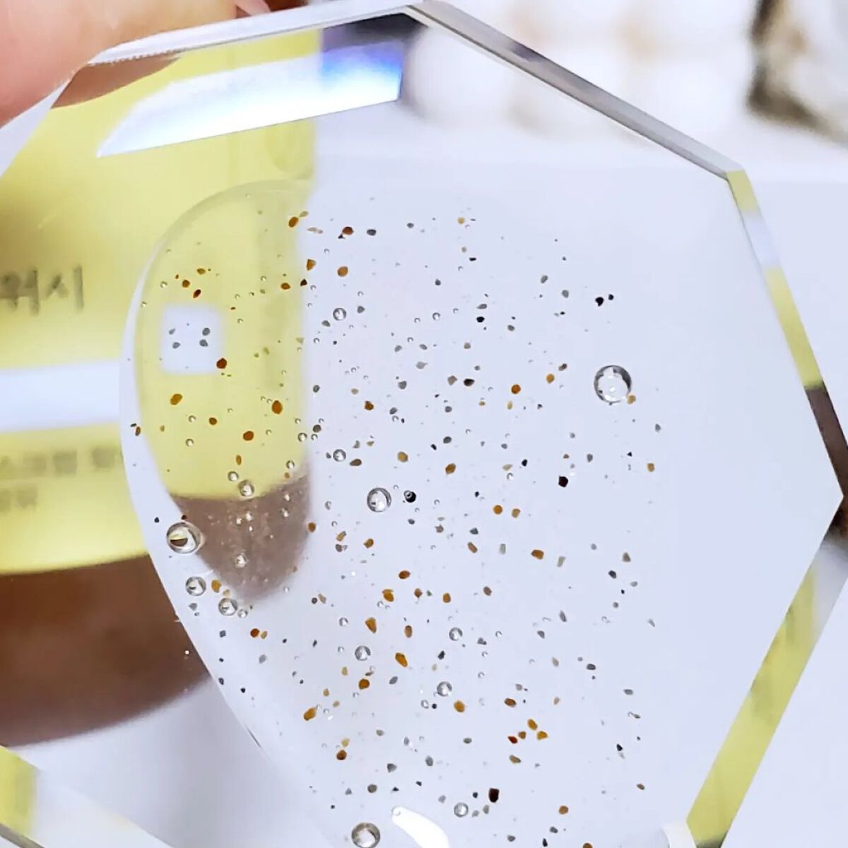 ILLIYOON フレッシュモイスチャースクラブウォッシュのクチコミ「【ILLIYOON】スクラブウォッシュ 

いい香り＆洗い上がりも大好きなILLIYOON
フ.....」（3枚目）