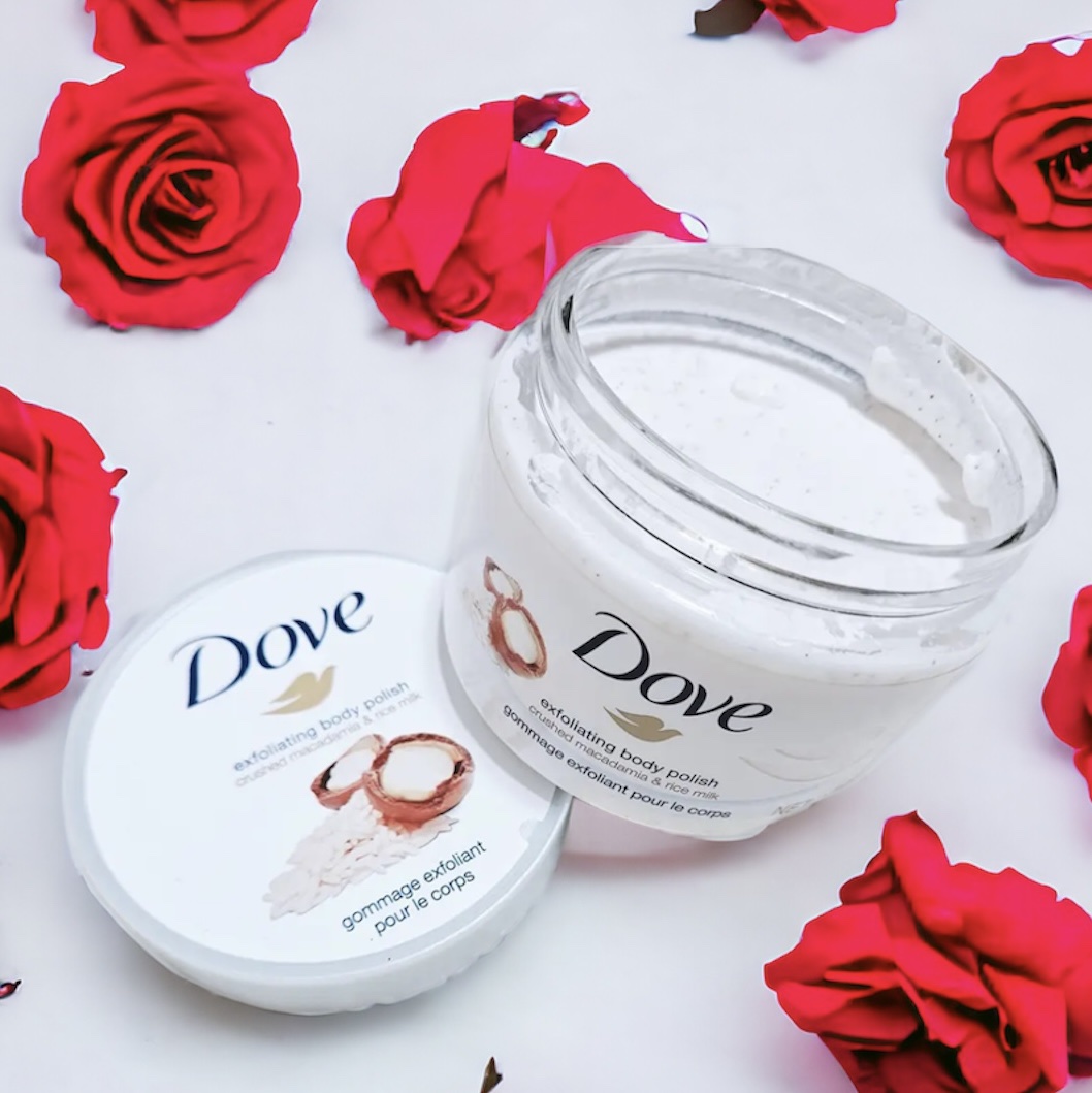 クリーミーボディスクラブ マカダミア&ライスミルク/ダヴ/ボディスクラブを使ったクチコミ（2枚目）