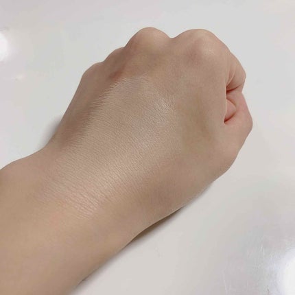 関根りさ on LIPS 「hanskinblemishcoverconcealcushi..」(4枚目)