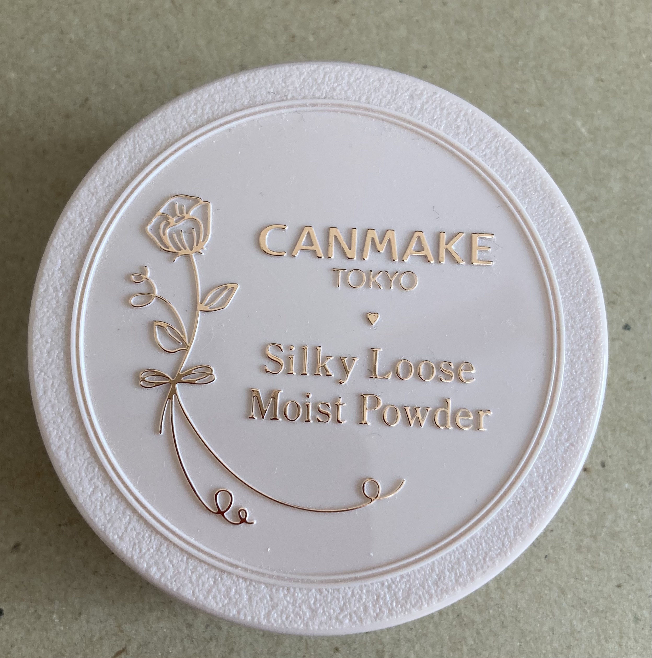 シルキールースモイストパウダー/キャンメイク/ルースパウダーを使ったクチコミ（1枚目）