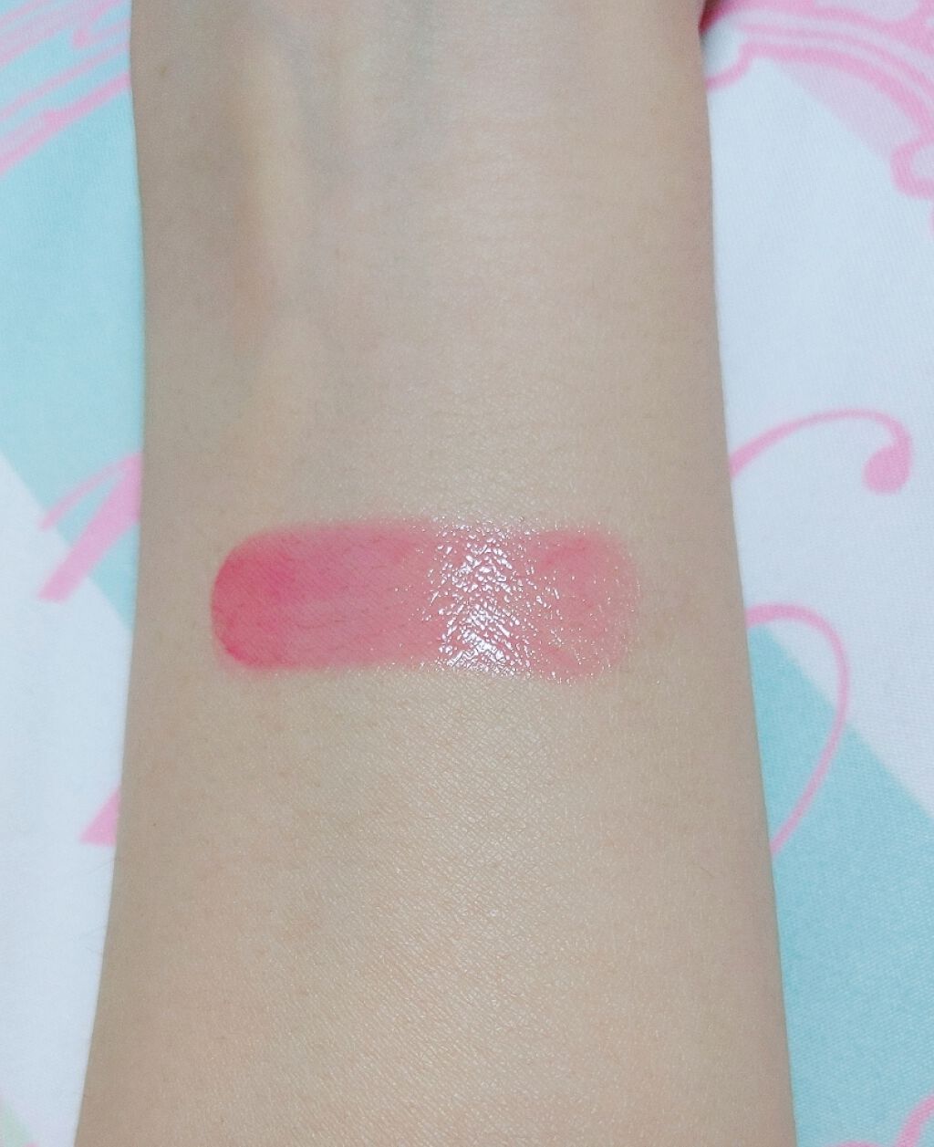 つやぷるリップR/b idol/口紅を使ったクチコミ（2枚目）