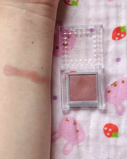 シングルカラーアイシャドウ/CEZANNE/単色アイシャドウを使ったクチコミ(2枚目)