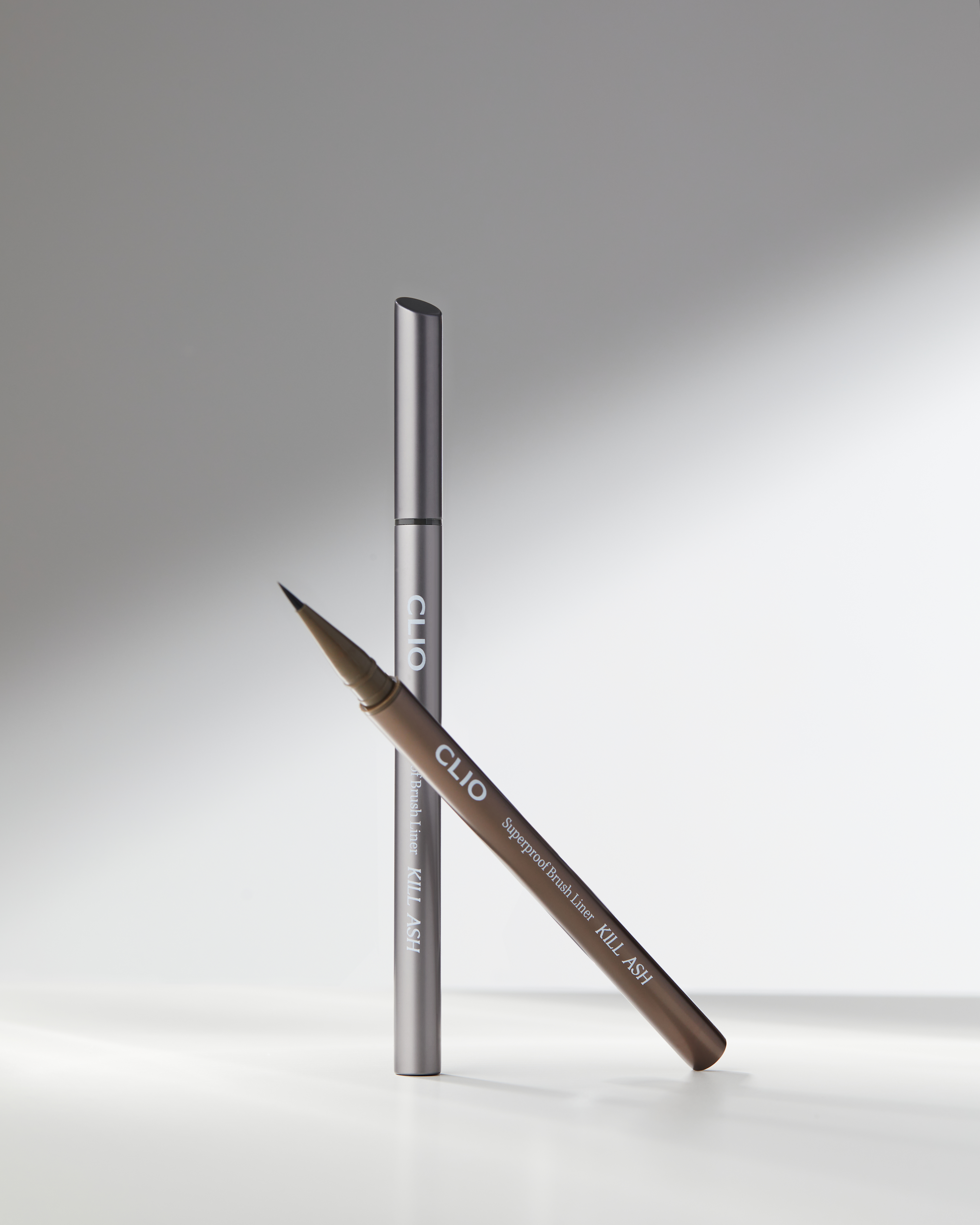 スーパープルーフ ブラッシュ ライナー キルアッシュ/CLIO/アイライナーを使ったクチコミ（1枚目）
