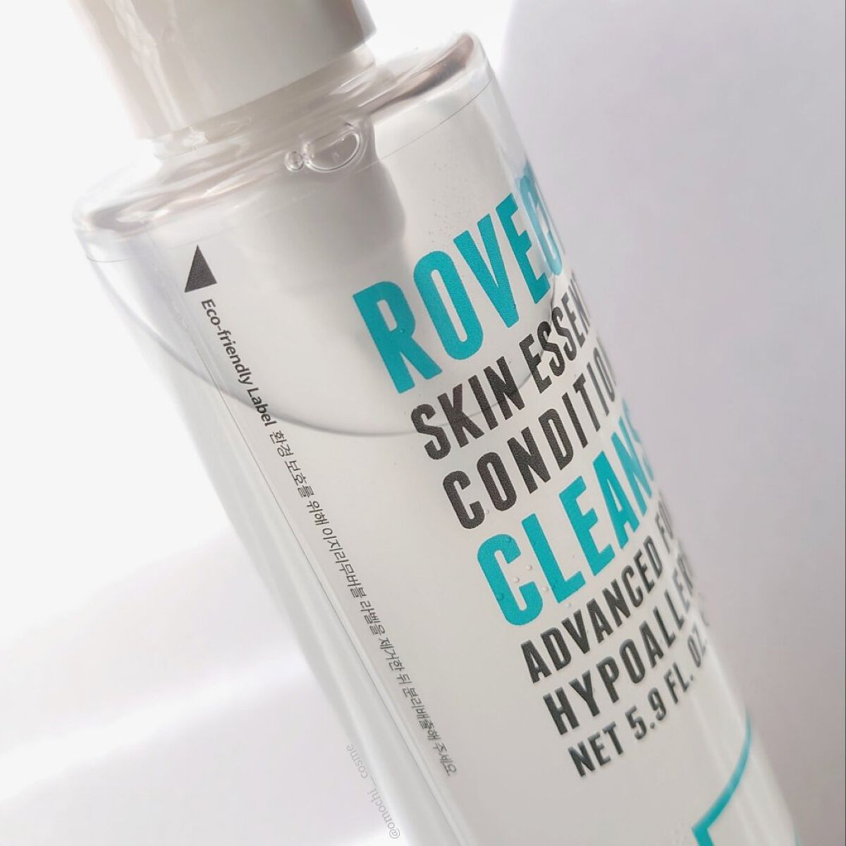 試してみた】ロベクチン エッセンシャル クレンザーの効果・肌質