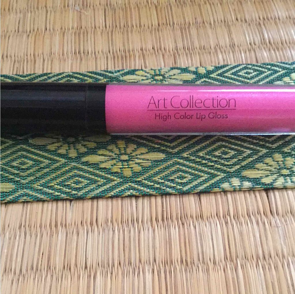 ATハイカラーリップグロス   /セリア/リップグロスを使ったクチコミ（1枚目）
