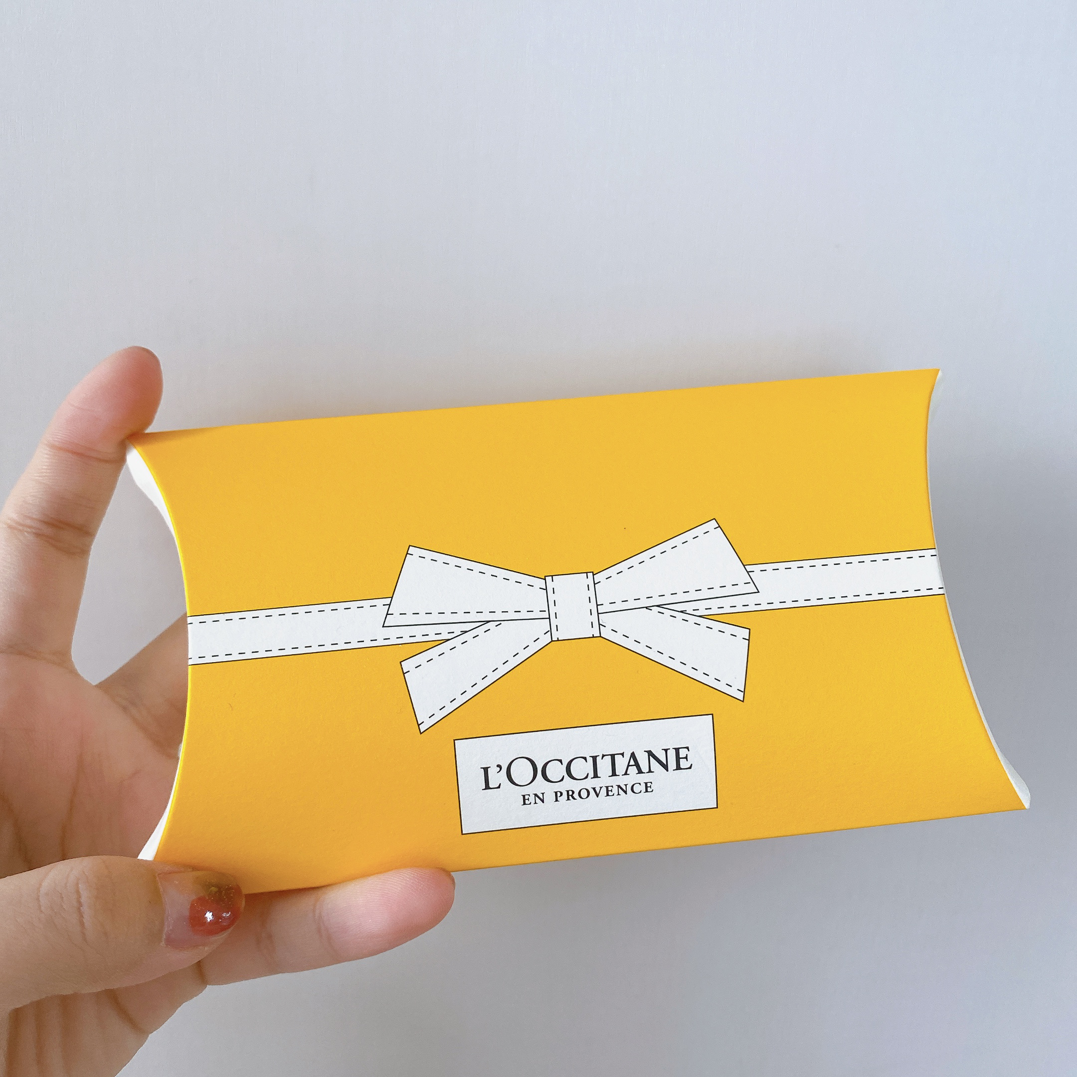 スパークリングリーフ スノーシア ハンドクリーム 30ml/L'OCCITANE/ハンドクリームを使ったクチコミ（2枚目）