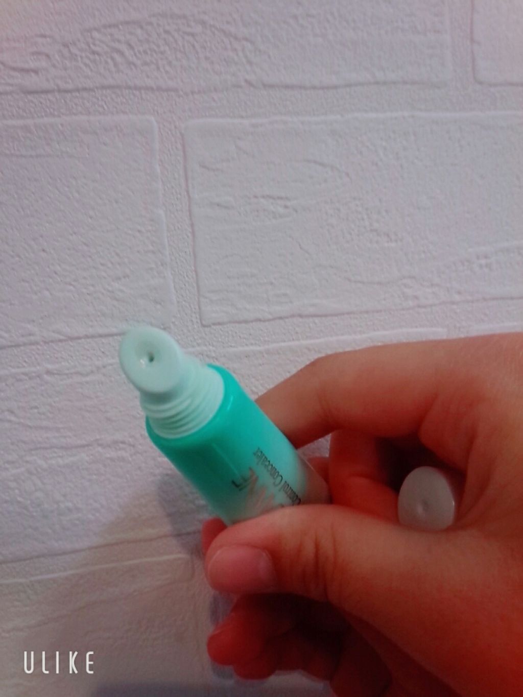 赤み補正コンシーラー/CEZANNE/クリームコンシーラーを使ったクチコミ（2枚目）