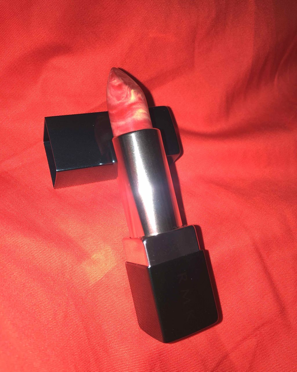 ミッドナイトフラワー リップスティック/RMK/口紅を使ったクチコミ（1枚目）