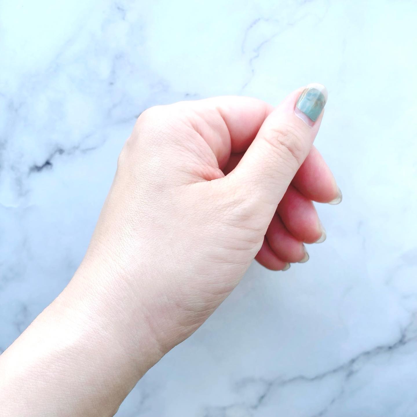 ブエノサボテンピーリングポアトナー/BUENO/ピーリングを使ったクチコミ（2枚目）