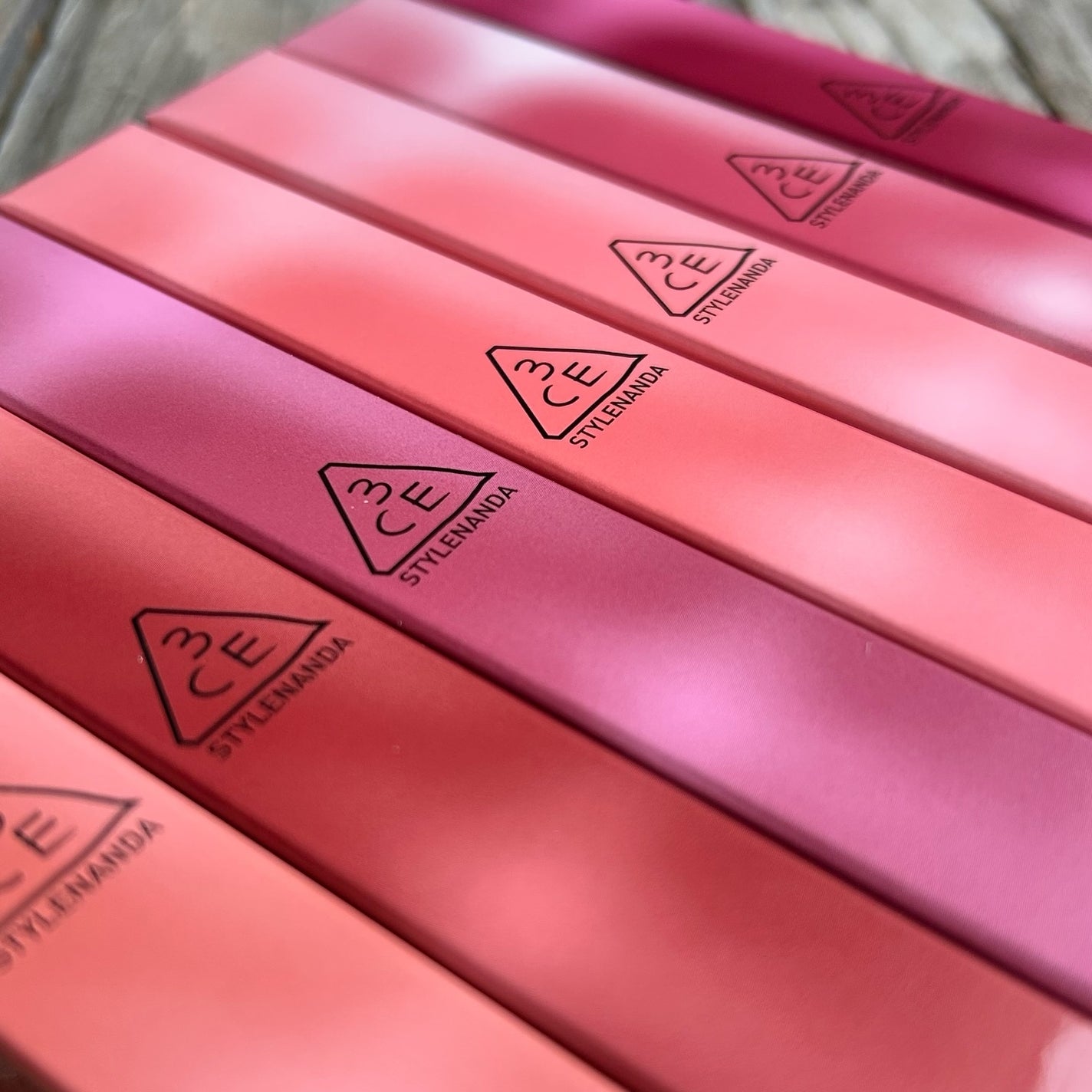 miimama8 on LIPS 「どこから見てもツヤで輝く唇❤️´-3CEシャインリフレクター<..」(6枚目)