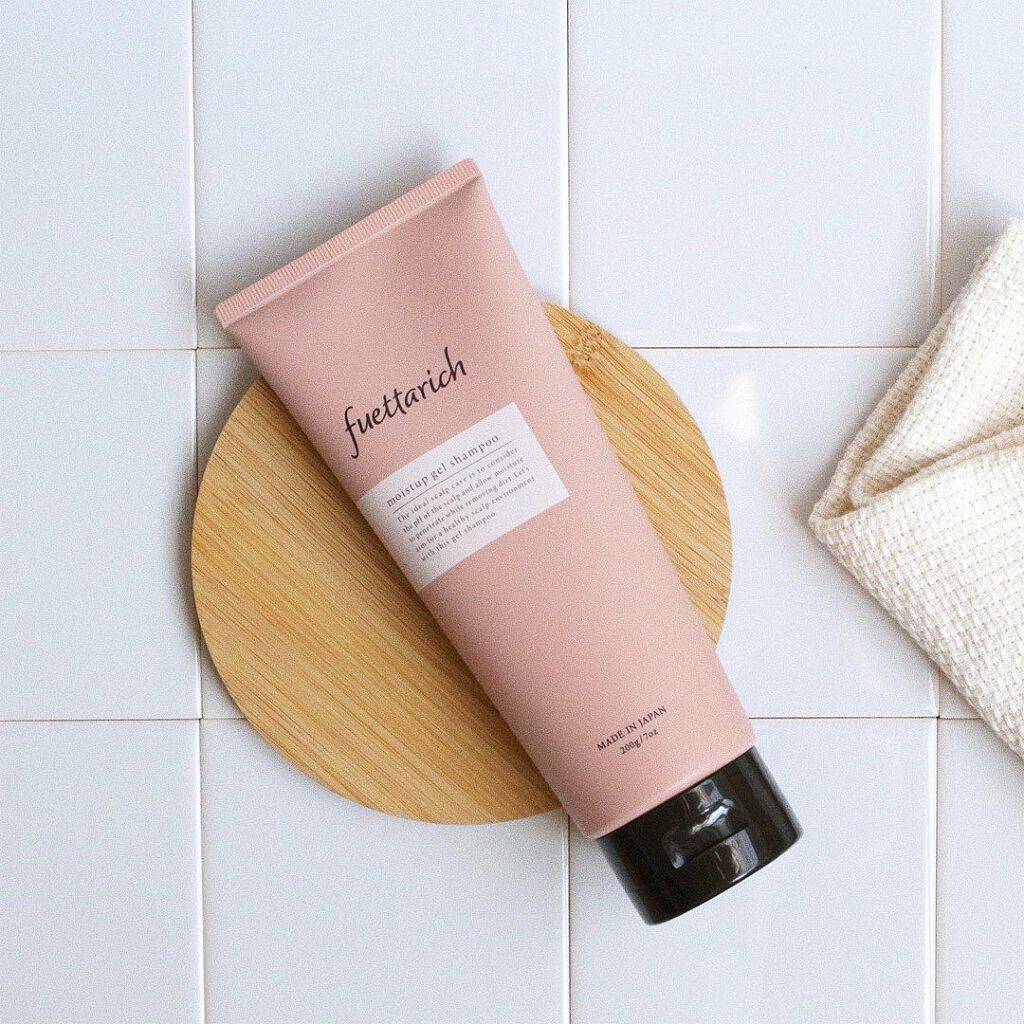 モイストアップ ジェル シャンプー/トリートメント/fuettarich (フエッタリッチ)/サロンシャンプーを使ったクチコミ（2枚目）