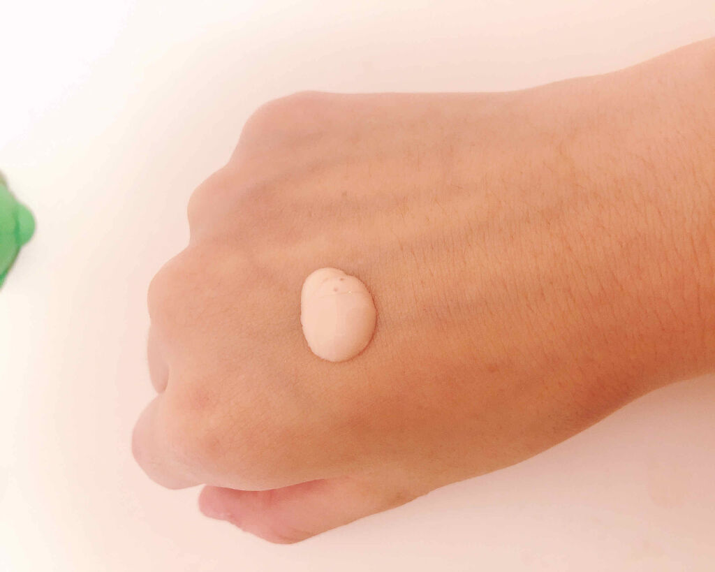 デューイフェイスグロウ/espoir/化粧下地を使ったクチコミ（2枚目）