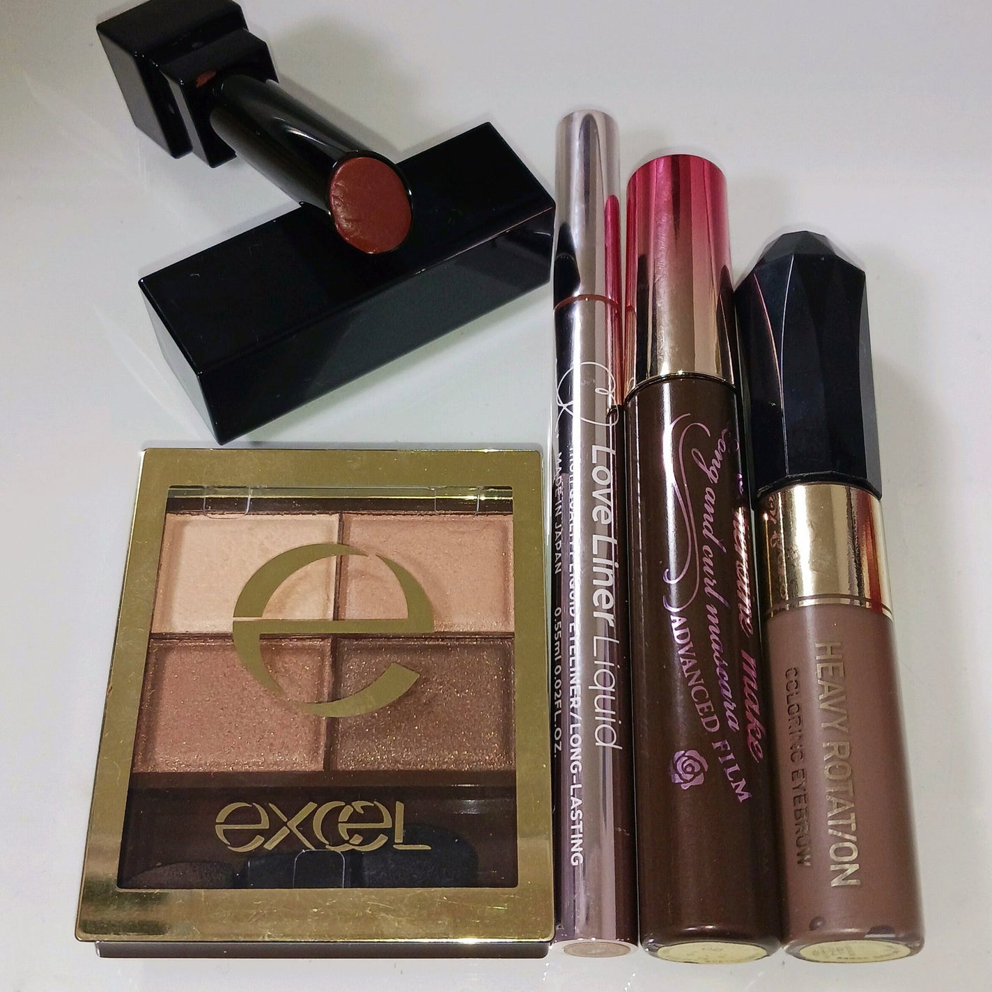 スキニーリッチシャドウ/excel/アイシャドウパレットを使ったクチコミ(1枚目)