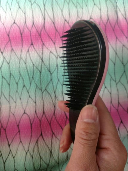 立体ヘアブラシ/DAISO/ヘアブラシを使ったクチコミ(7枚目)