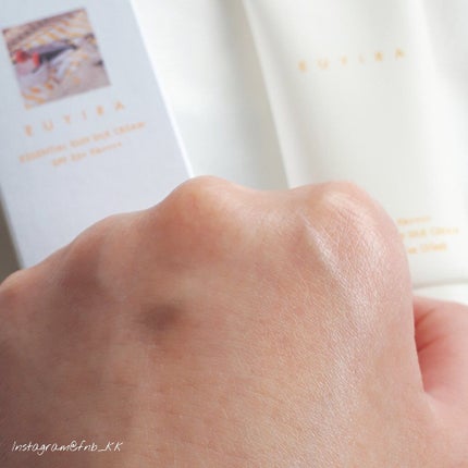 エッセンシャルサンシルククリーム/EUYIRA/日焼け止めクリームを使ったクチコミ(3枚目)