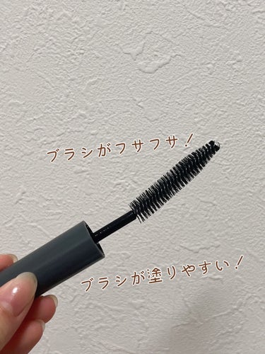 3COINS MCヘアスタイリングブラシのクチコミ「330円でアホ毛撲滅!


3COINS
MCヘアスタイリングブラシ
330円


✼••┈┈.....」（2枚目）