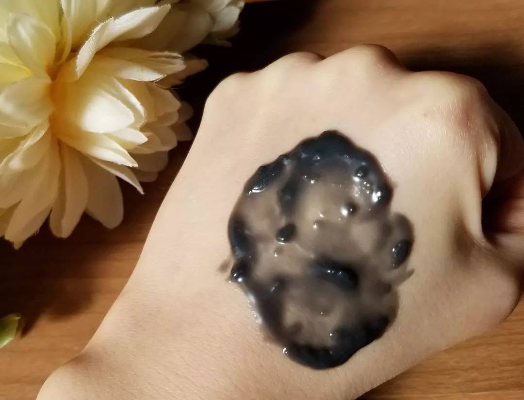 パーフェクトワンフォーカス スムースクレンジングバーム ディープブラック/PERFECT ONE FOCUS/クレンジングバームを使ったクチコミ(4枚目)