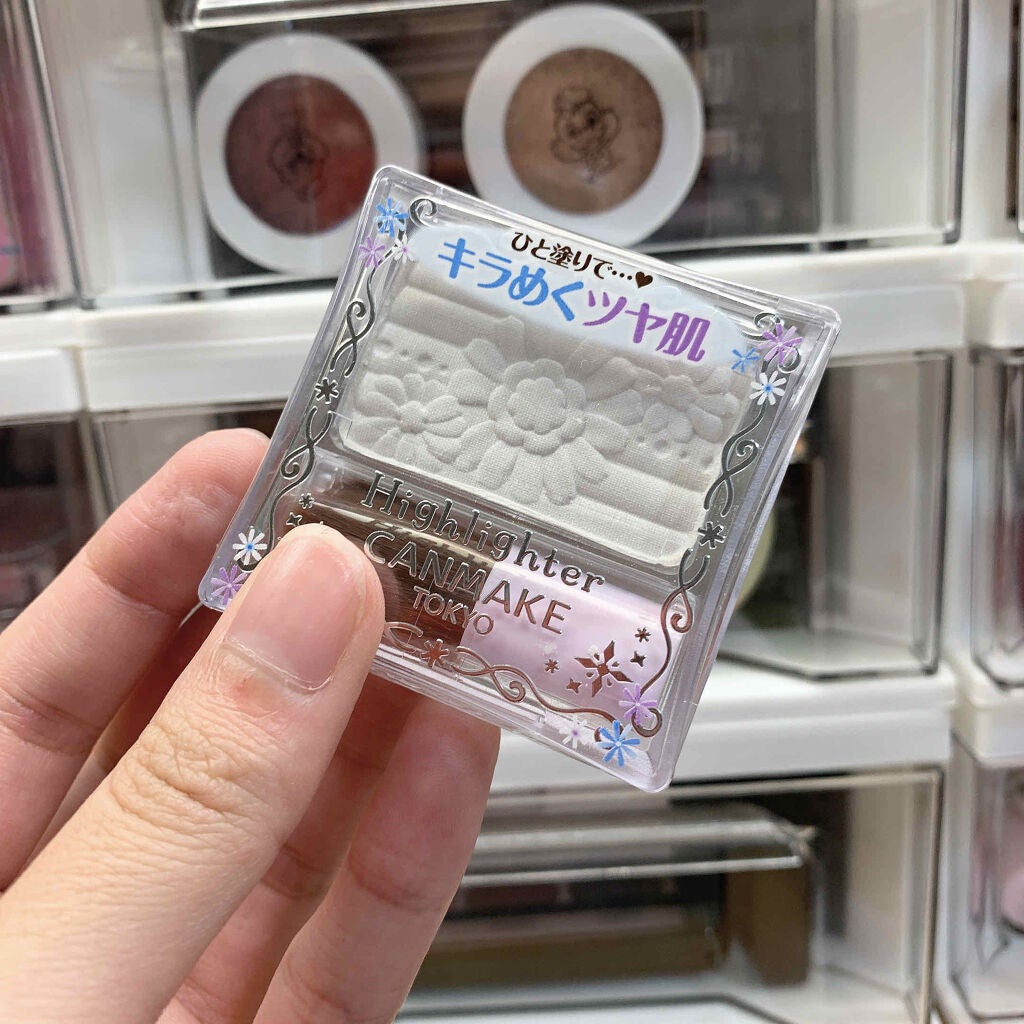 ハイライター/キャンメイク/パウダーハイライトを使ったクチコミ(1枚目)