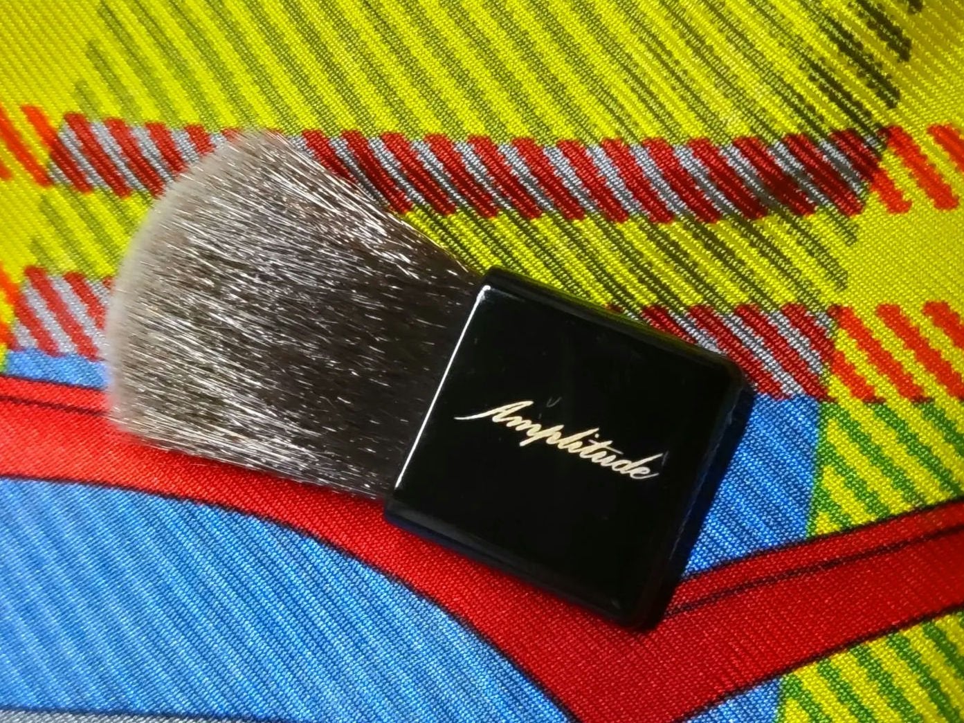 コンスピキュアス アイ&チークカラーパレット リミテッドコレクション b/Amplitude/アイシャドウパレットを使ったクチコミ(3枚目)