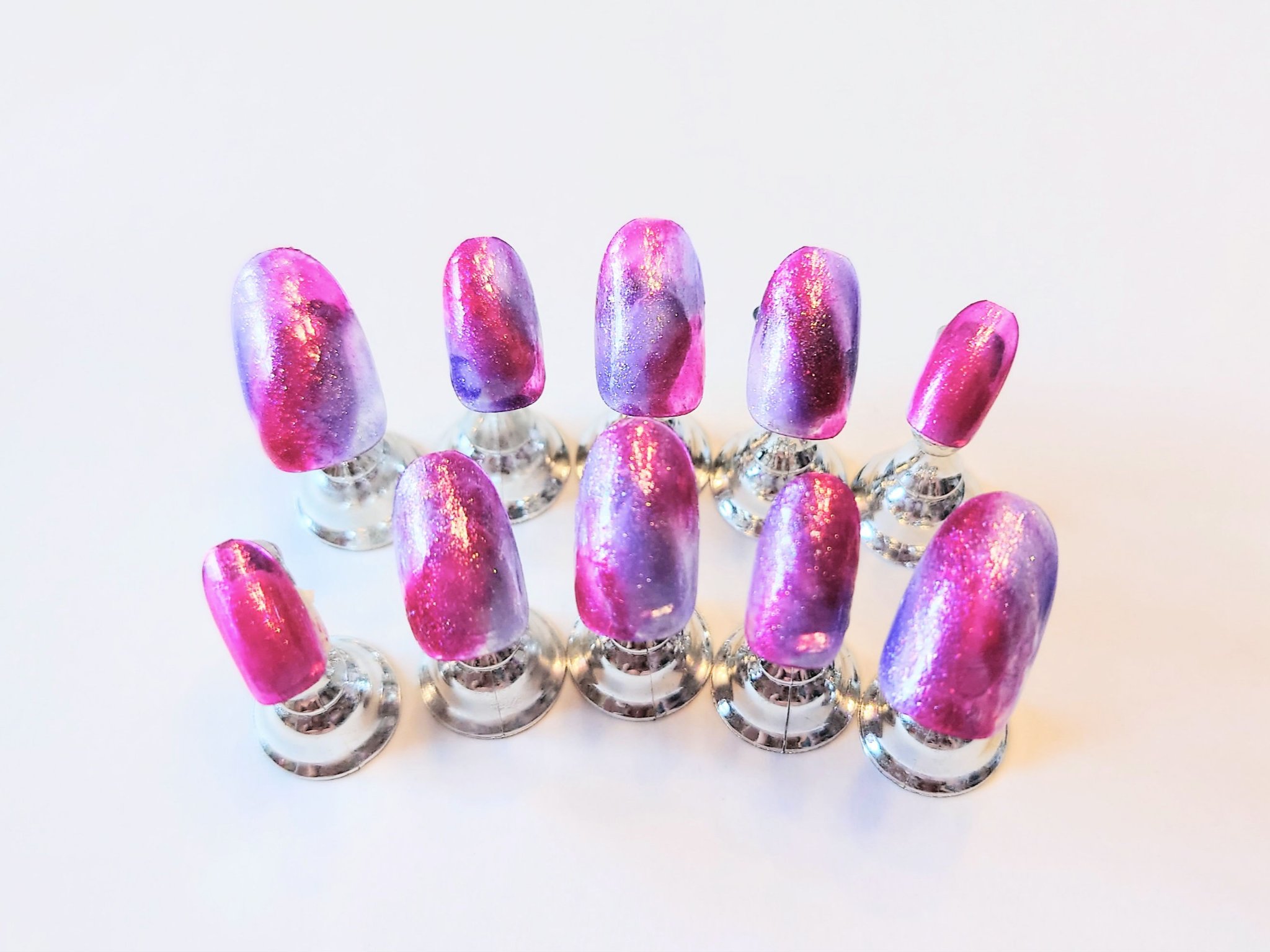 カラフルネイルズ/キャンメイク/マニキュアを使ったクチコミ（1枚目）