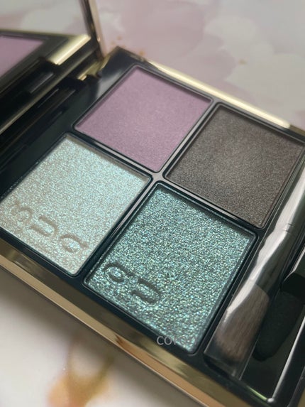 シグニチャー カラー アイズ/SUQQU/アイシャドウパレットを使ったクチコミ(3枚目)