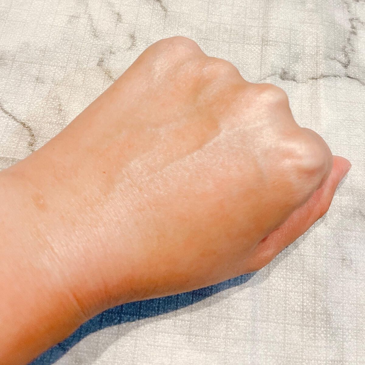 RR モイストベールUVエッセンス/Resetica(リセチカ)/美容液を使ったクチコミ(4枚目)