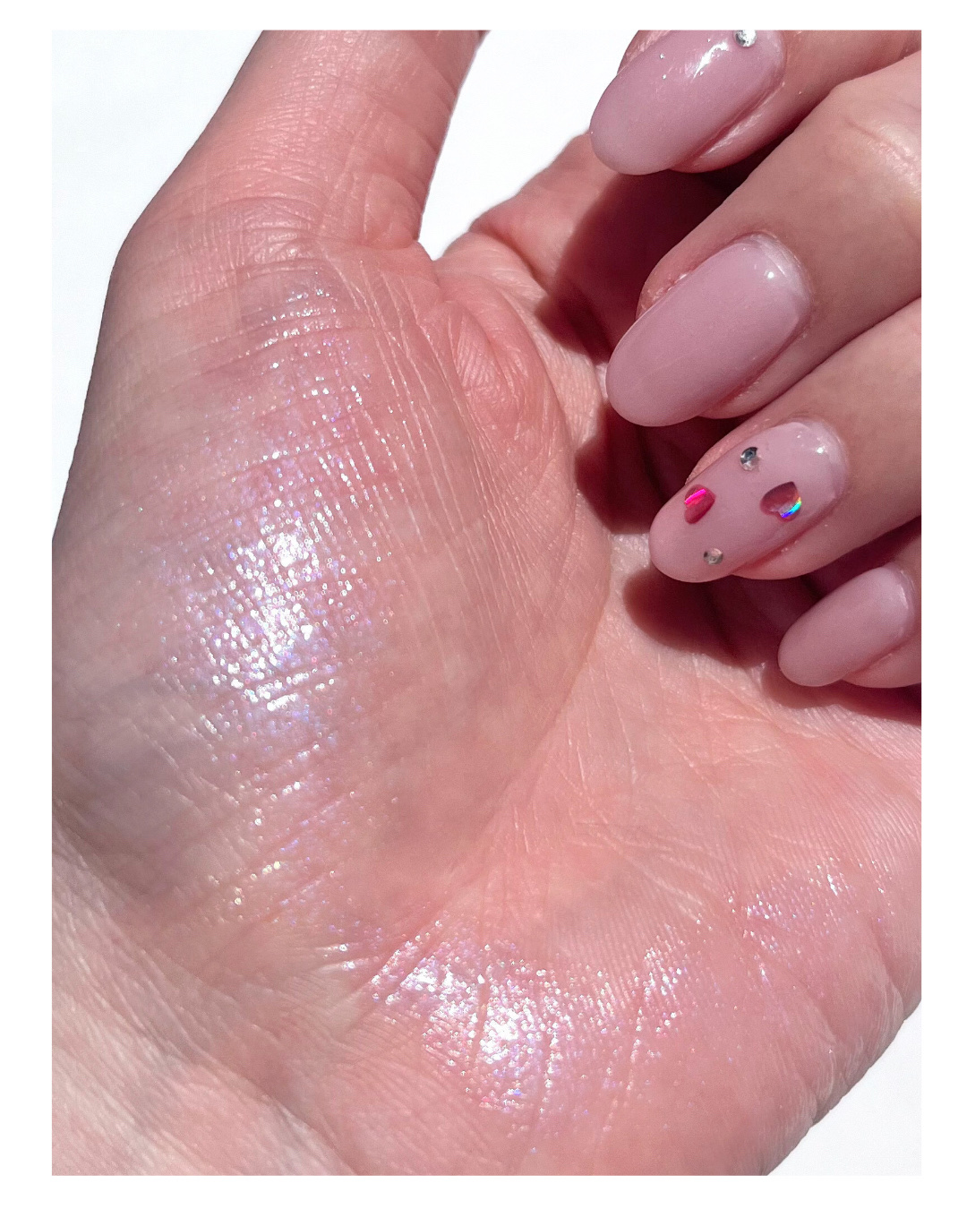 ボーム エサンシエル リラ/CHANEL/スティックハイライトを使ったクチコミ（3枚目）