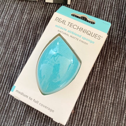 Miracle Complexion Sponge/Real Techniques/パフ・スポンジを使ったクチコミ(2枚目)