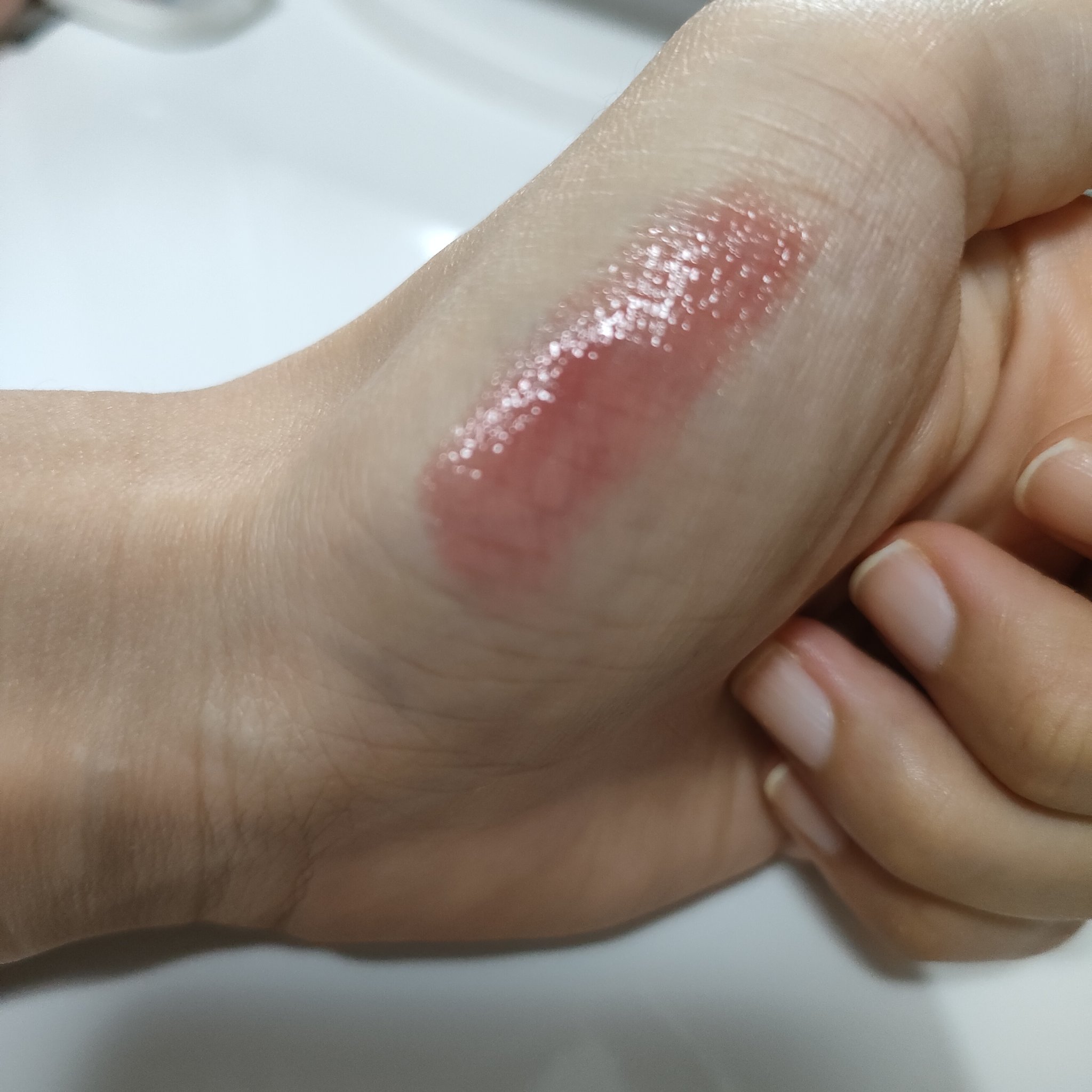 メルティンググロウリップバーム/Dinto/リップバームを使ったクチコミ（3枚目）