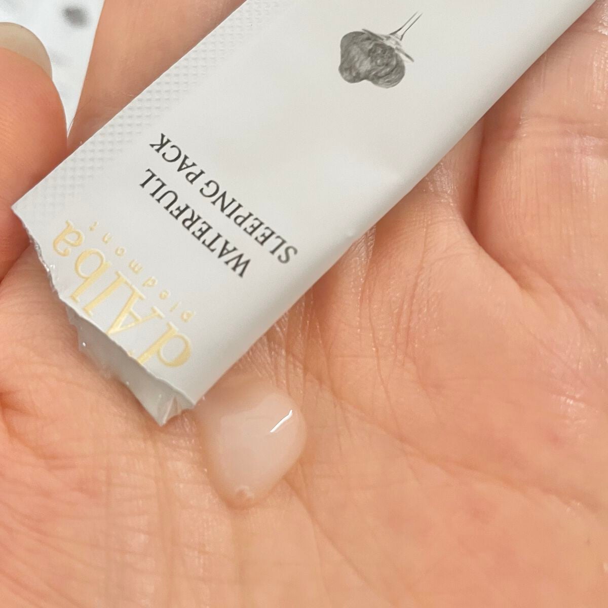 ホワイトトリュフウォータフルヴィーガンスリーピングパック/ダルバ/シートマスク・パックを使ったクチコミ(2枚目)