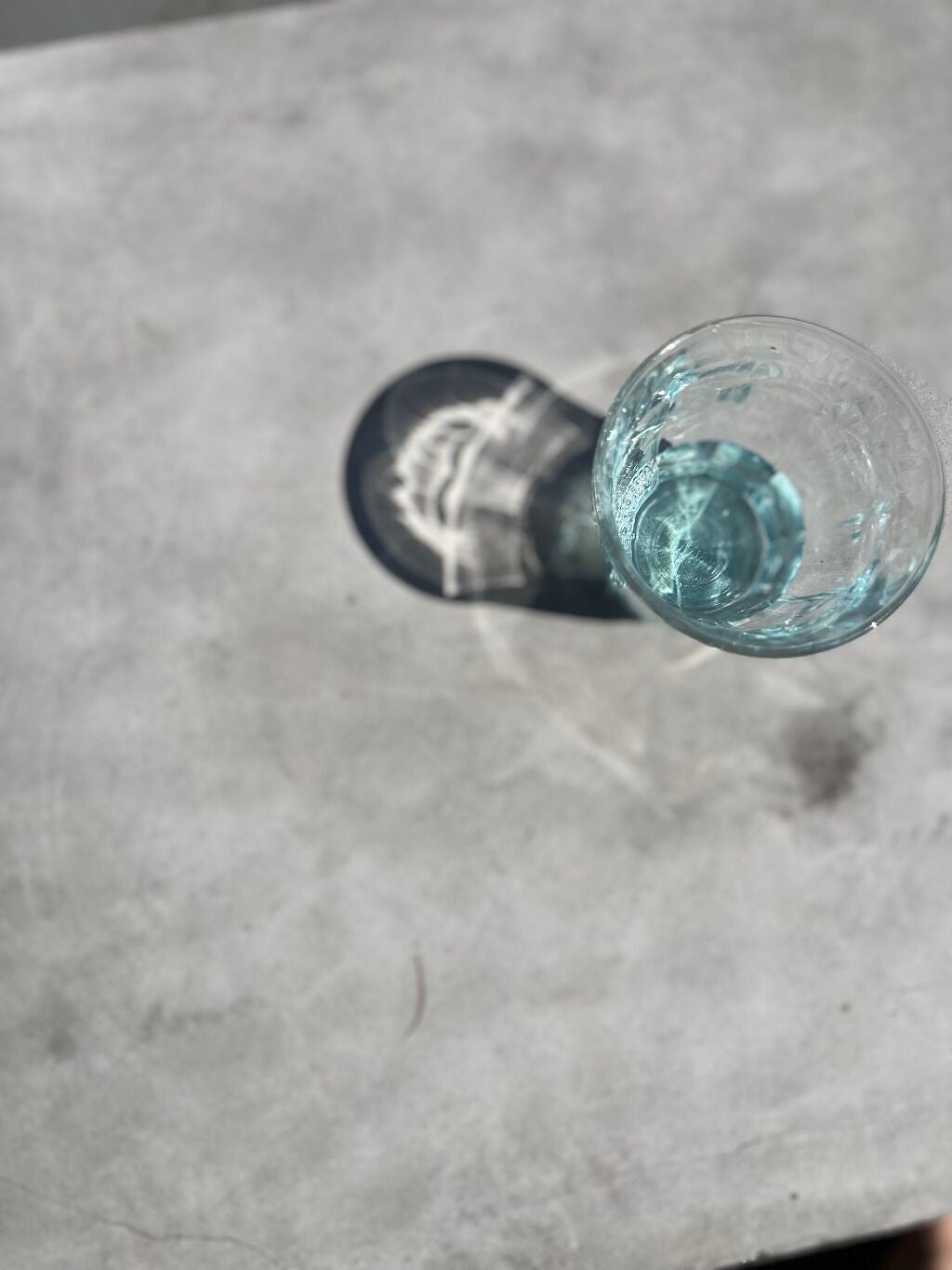 Miwa Kamise on LIPS 「🦷𝕆𝕣𝕒𝕝ℂ𝕒𝕣𝕖🦷🪥オーラルケアの「オーラル」とは口を使うこ..」(2枚目)