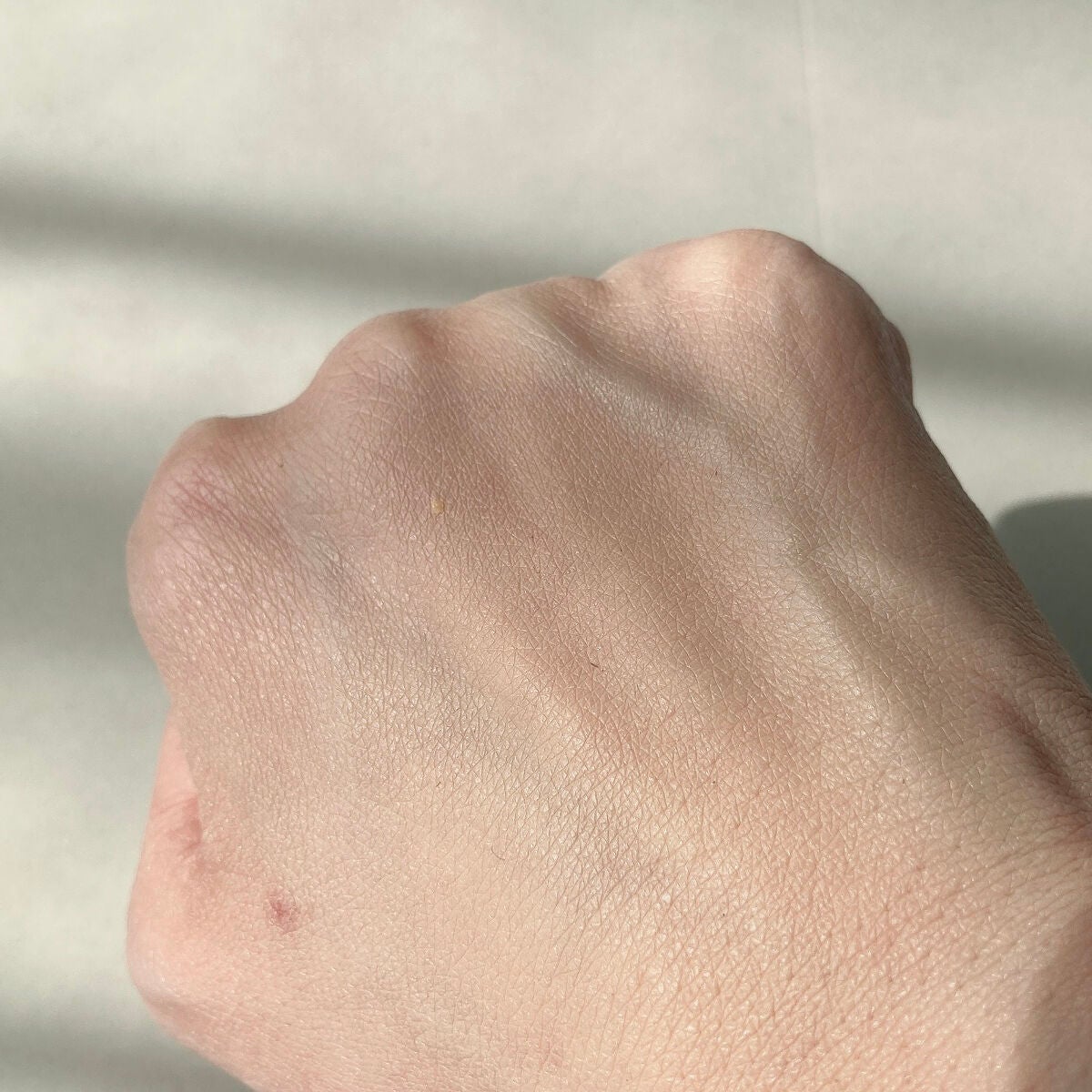 オールアワーズ リキッド/YVES SAINT LAURENT BEAUTE/リキッドファンデーションを使ったクチコミ(4枚目)