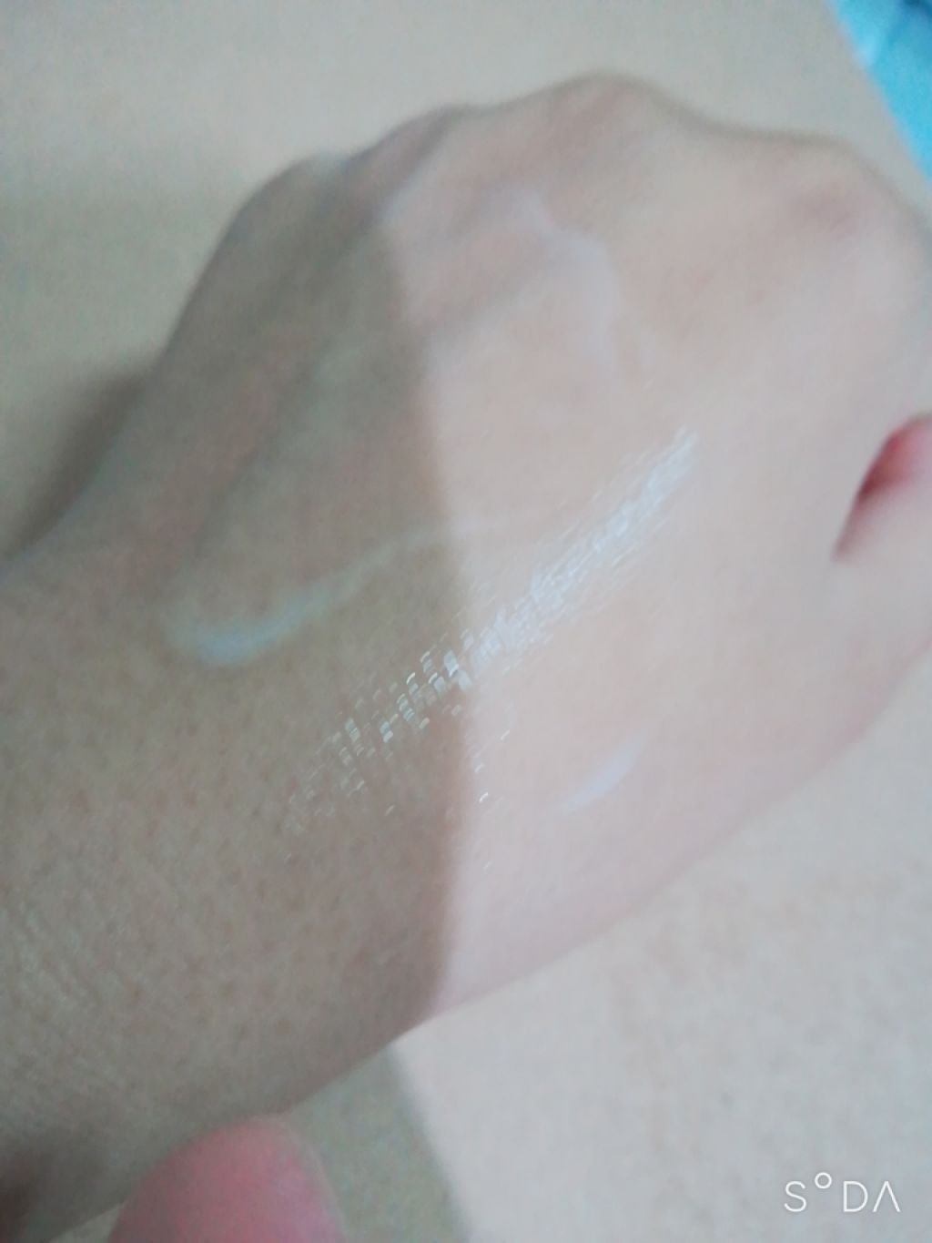 スキンアクア スーパーモイスチャージェル/スキンアクア/日焼け止めジェルを使ったクチコミ（2枚目）