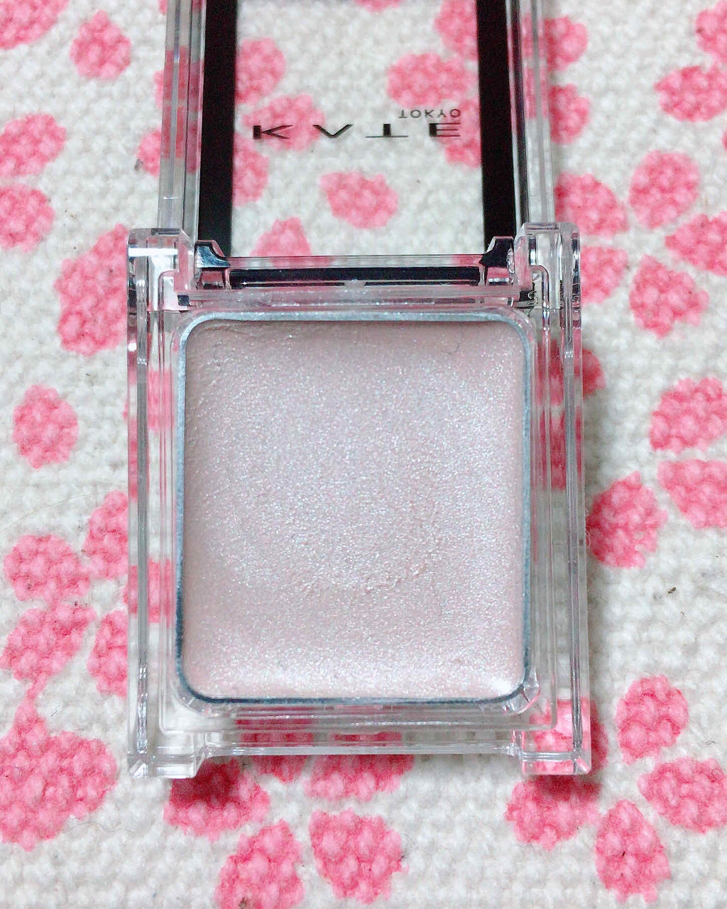 ザ アイカラーベース/KATE/アイシャドウベースを使ったクチコミ（2枚目）