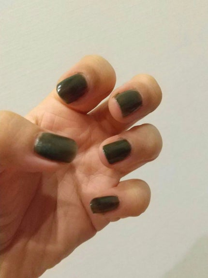 ザ ネイルポリッシュ “ストーリー オブ ライフ” /ADDICTION/マニキュアを使ったクチコミ(3枚目)