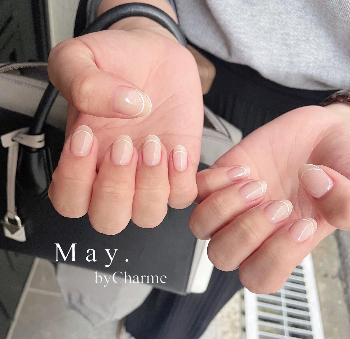 #囲みネイル,#シンプルネイル,#ベージュネイル,#オフィスネイルのネイルデザイン