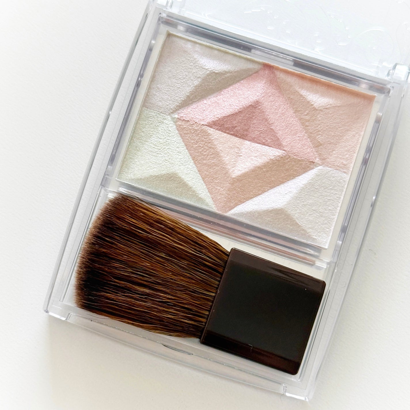 パールグロウハイライト/CEZANNE/ハイライト・シェーディングを使ったクチコミ(3枚目)